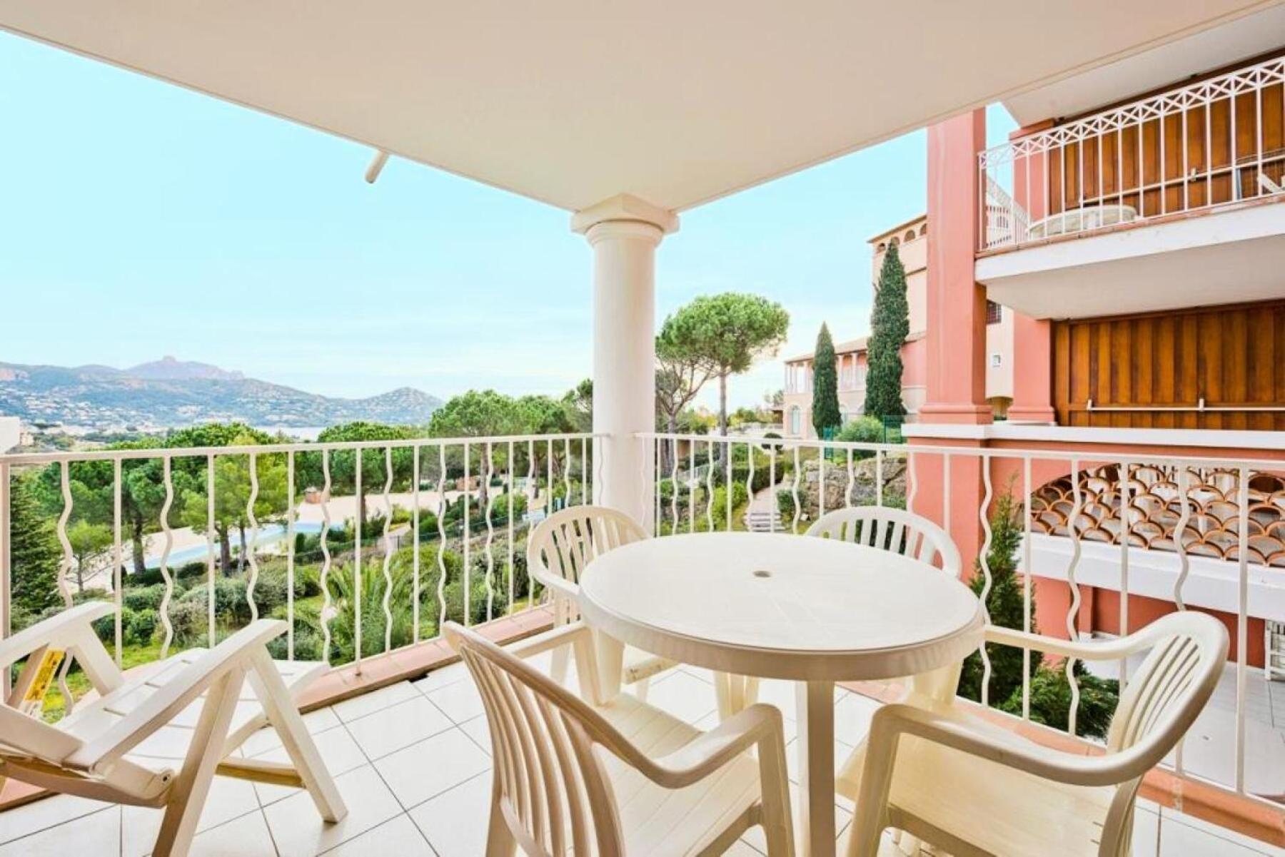 Residence Le Hameau De Cap Esterel - Maeva Home - Appartement 2 Pieces 5 Personnes - Selection Mae-1109 Сен-Рафаель Екстер'єр фото